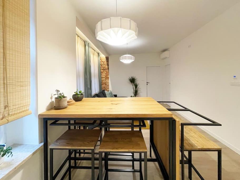Nikiszowiec - Modern Silesian Apartment 卡托维兹 外观 照片